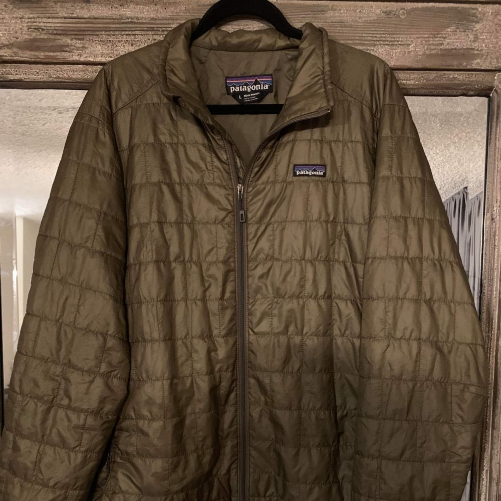 Patagonia mens light jacket